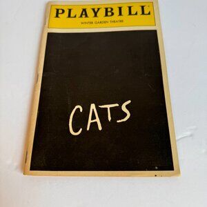 Cats 10/7/82 Autographed Winter Garden Theatre 66 Pgs Playbill No 3 Vol 10